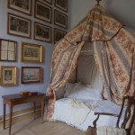 Camera con letto a baldacchino